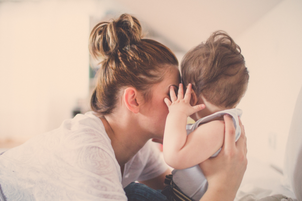 mom struggling with loneliness